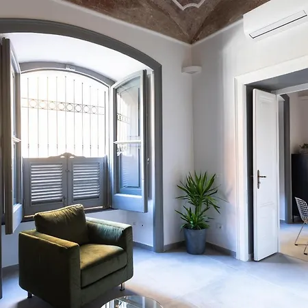Apartamento Il Fiore Di Chiaia Nápoles